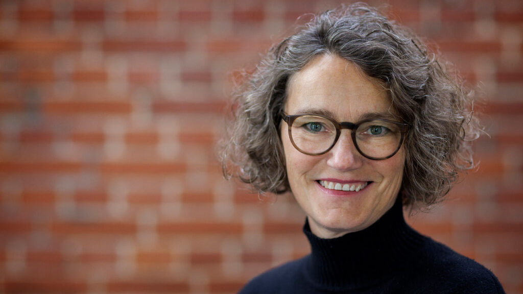 Prof. Dr. Anja Rosen
